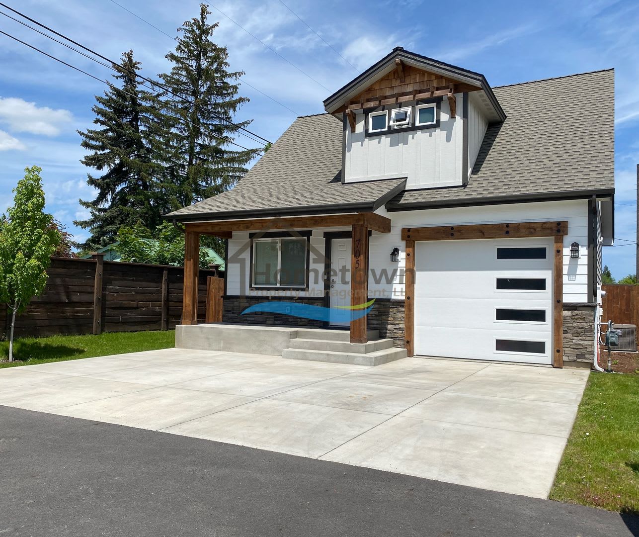 Beautiful Brand New Custom Craftsman Home In Coeur D Alene With 2 Bedrooms And 1 5 Bathrooms – photo 2