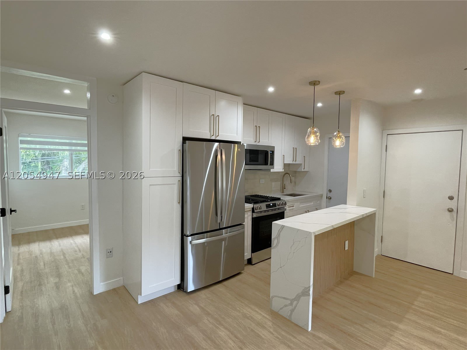 6310 SW 79th St – photo 2