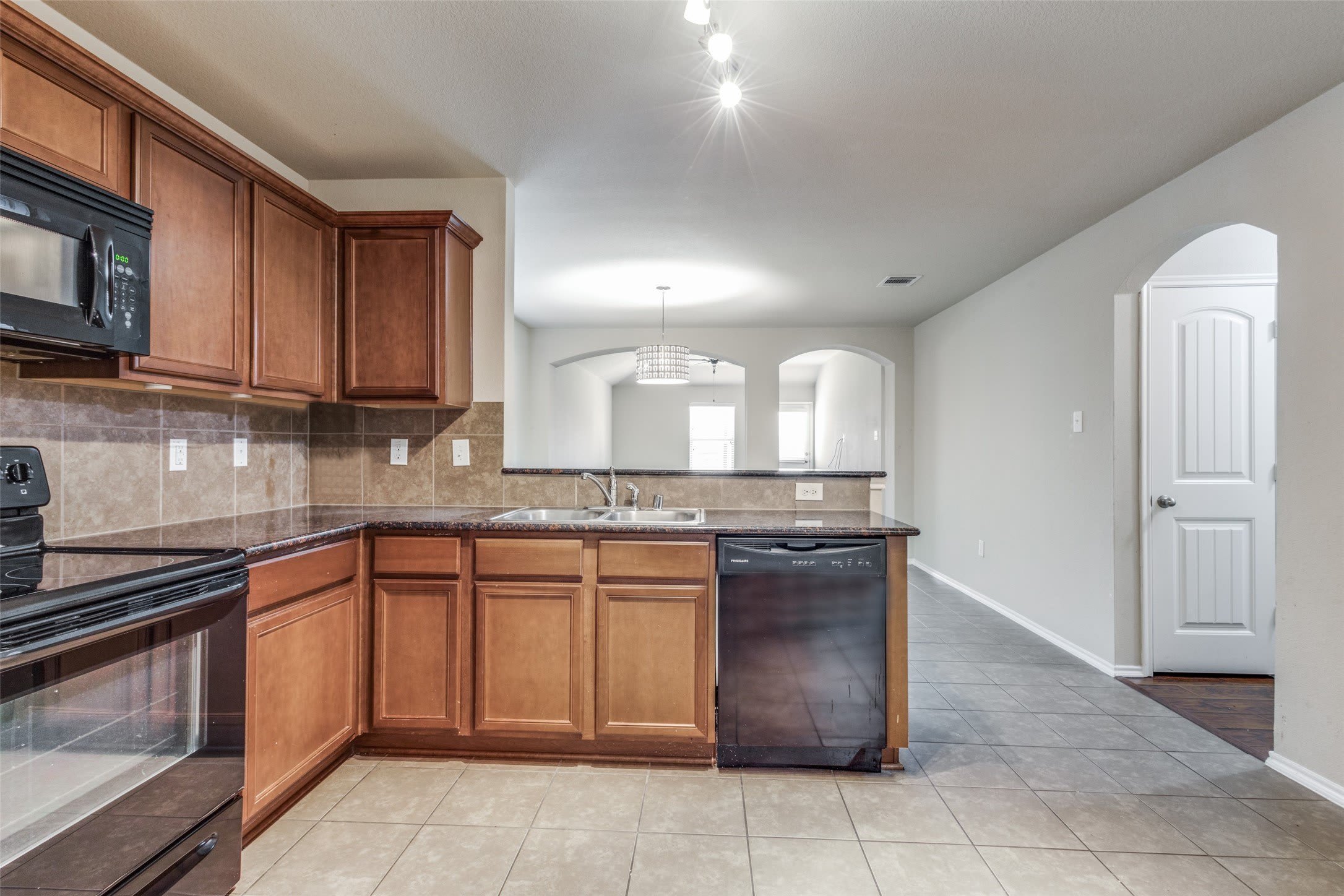 1101 Rainer Drive – photo 5