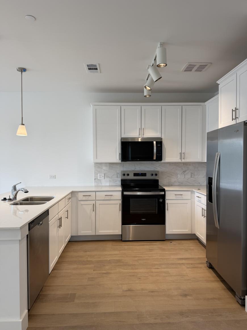 975-77 East 75th St. – photo 3