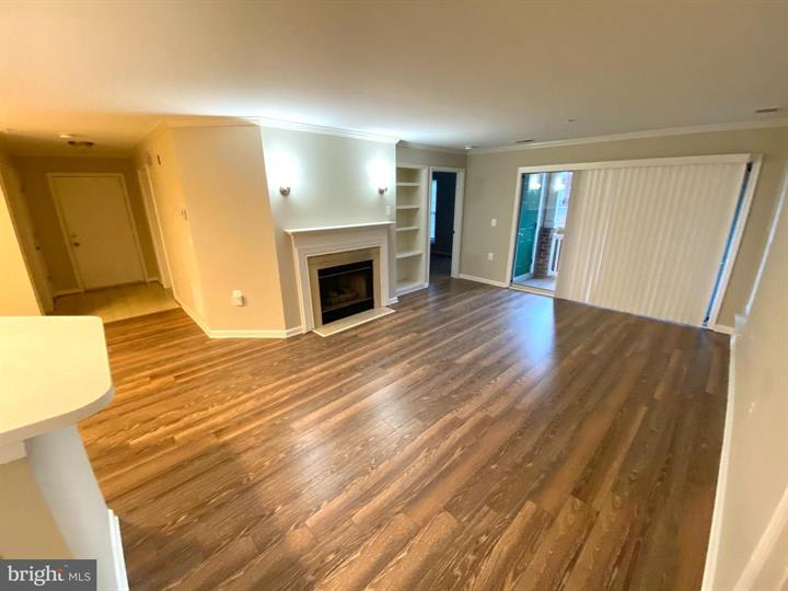 18003 Cloppers Mill Terrace – photo 4