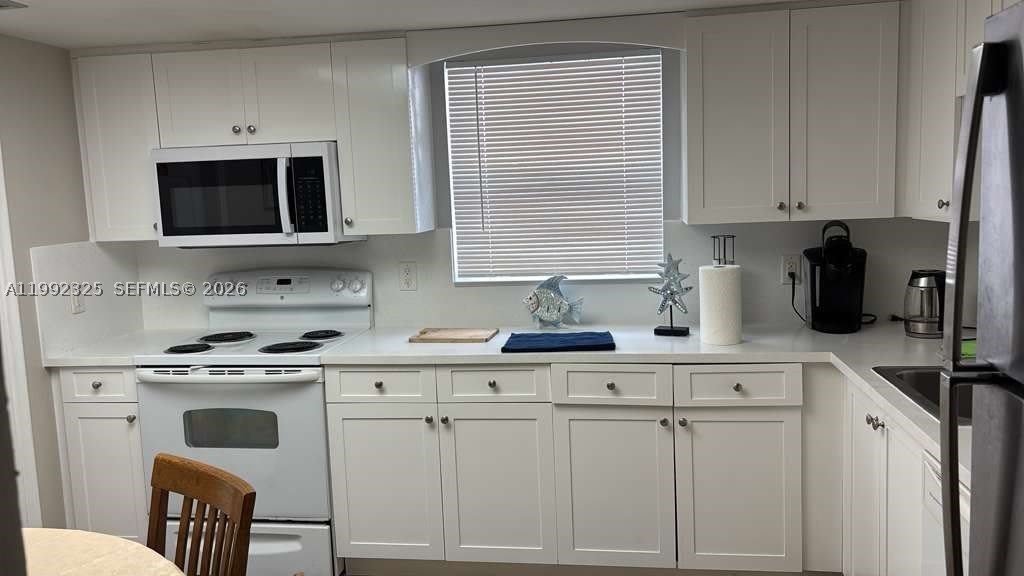 1120 NE 24th Ave – photo 5
