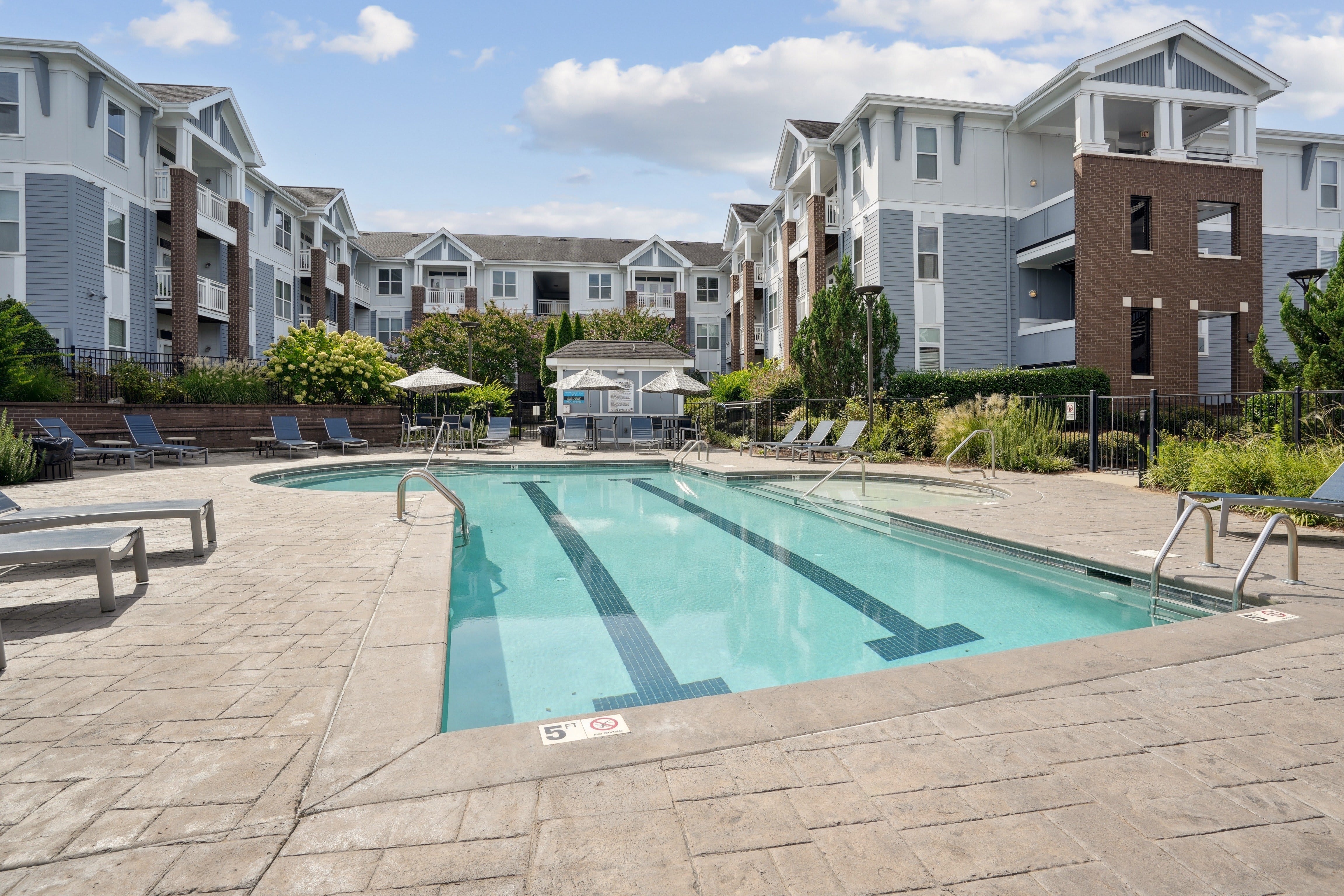Greylyn Estates – photo 4