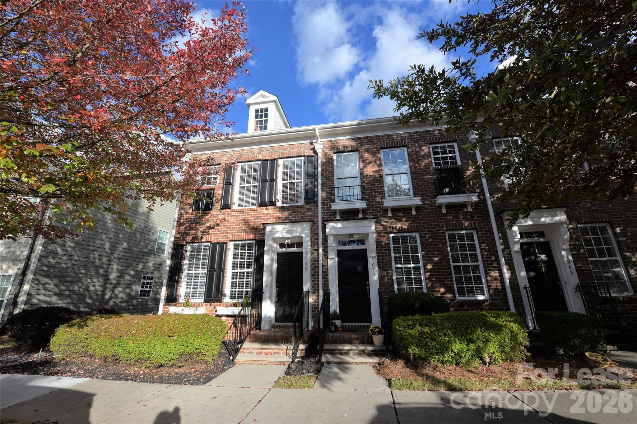 1055 Writers Way – photo 1