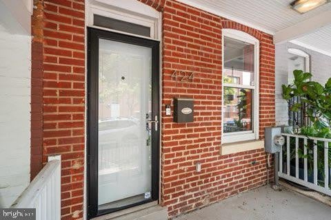 424 OAKDALE Place NW – photo 2