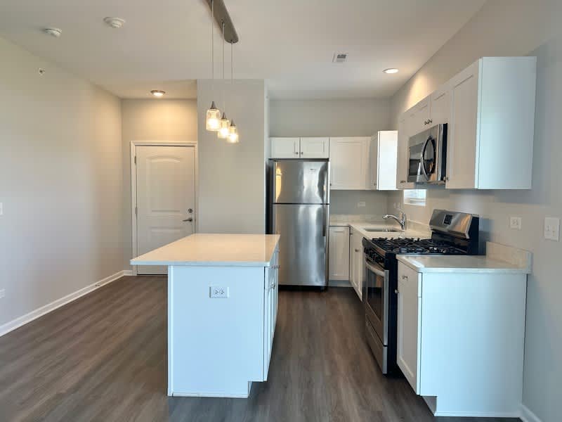 855 E Main St – photo 3