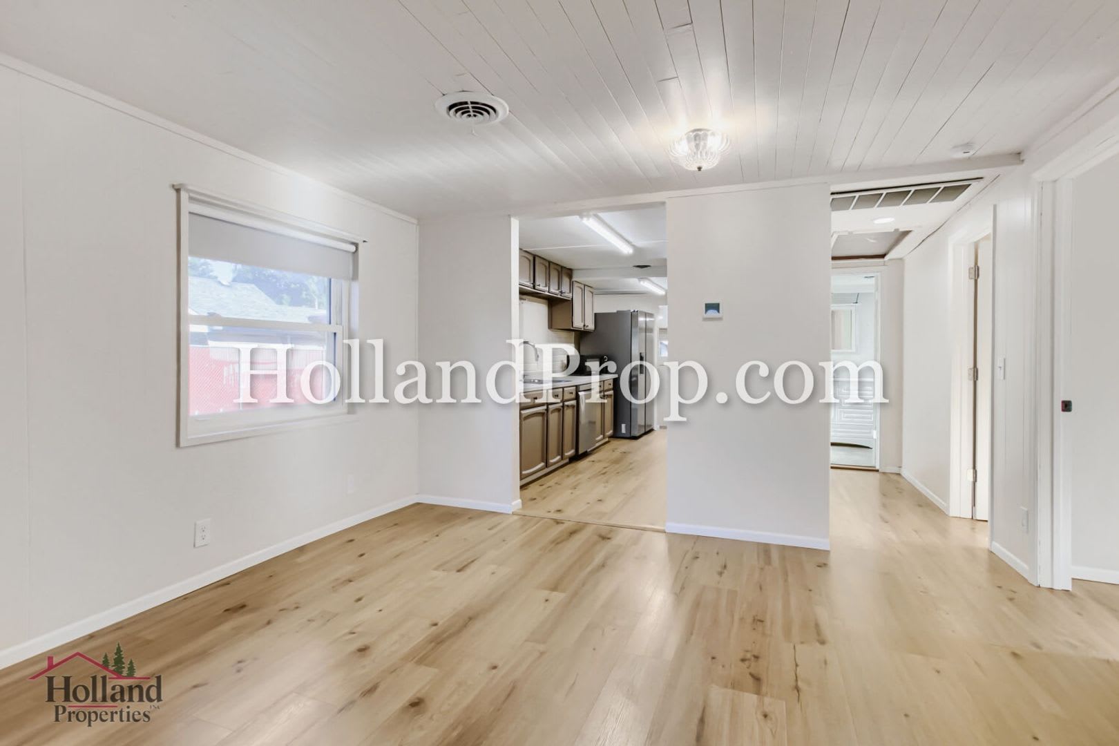 Welcome Home To Your Perfect Hillsboro Retreat – photo 5