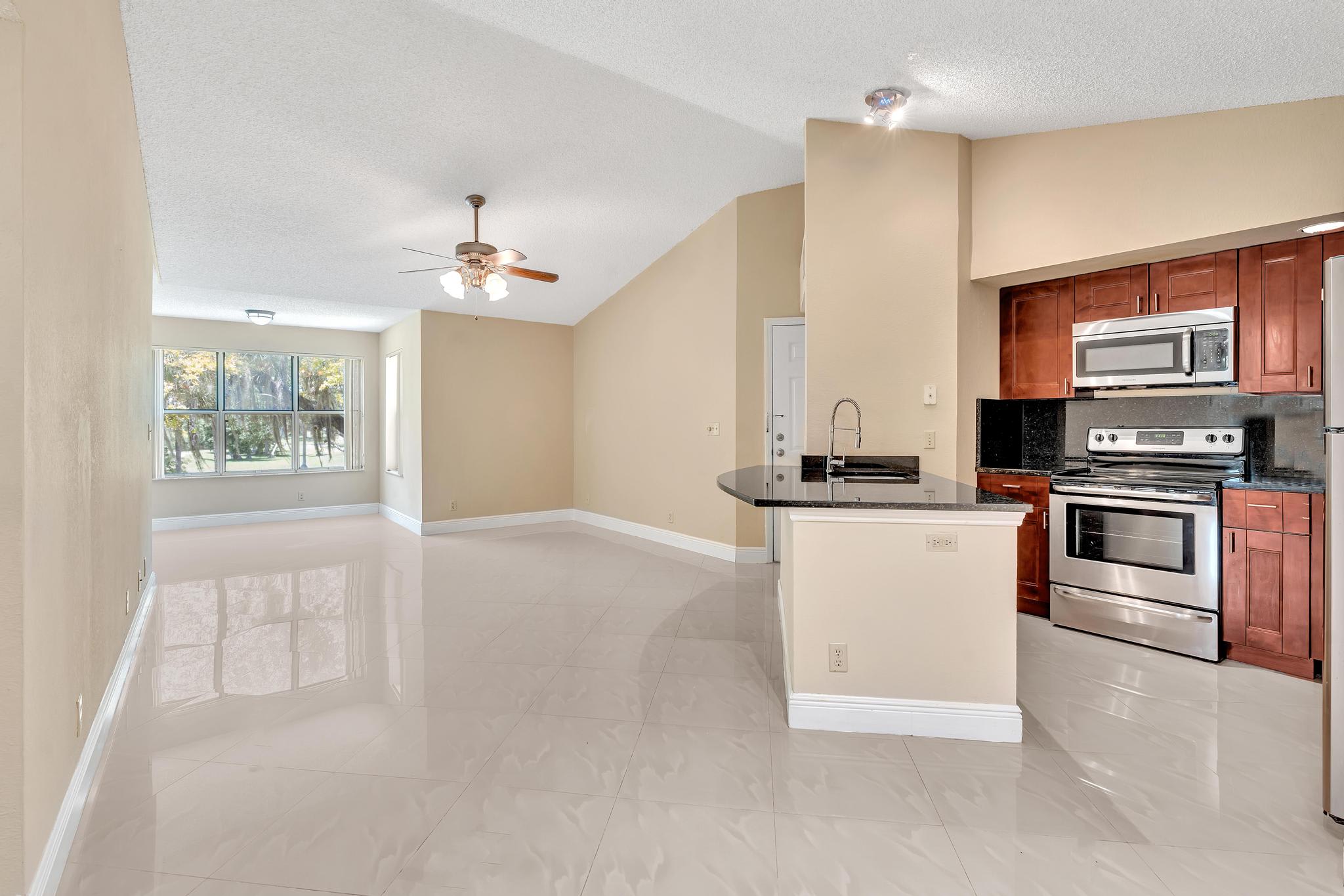 3340 Pinewalk Dr.#1517 – photo 2
