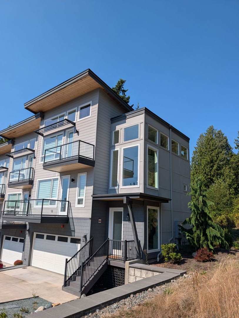 1306 Digby Place – photo 1