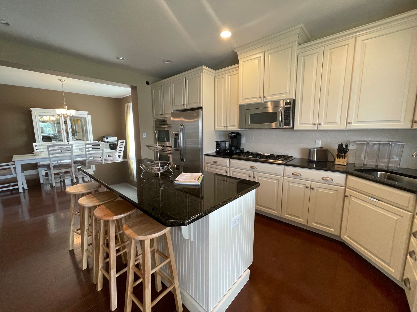 Everything You Need for Year Round Living at the Beach! – photo 3