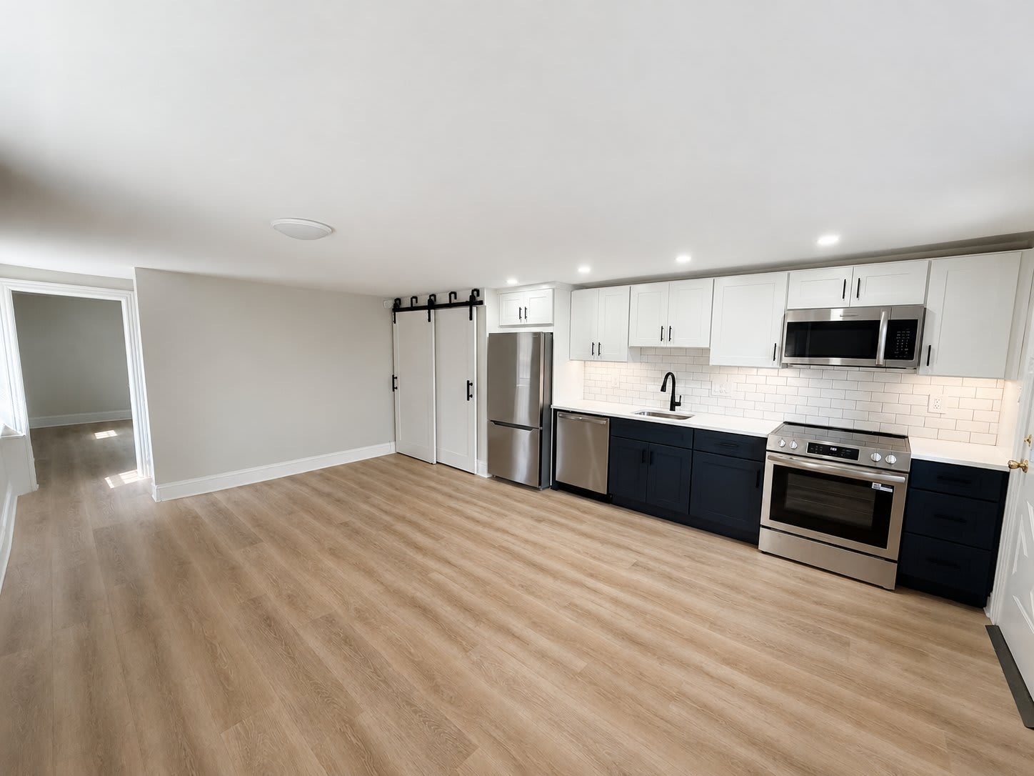 18 Barclay St – photo 3