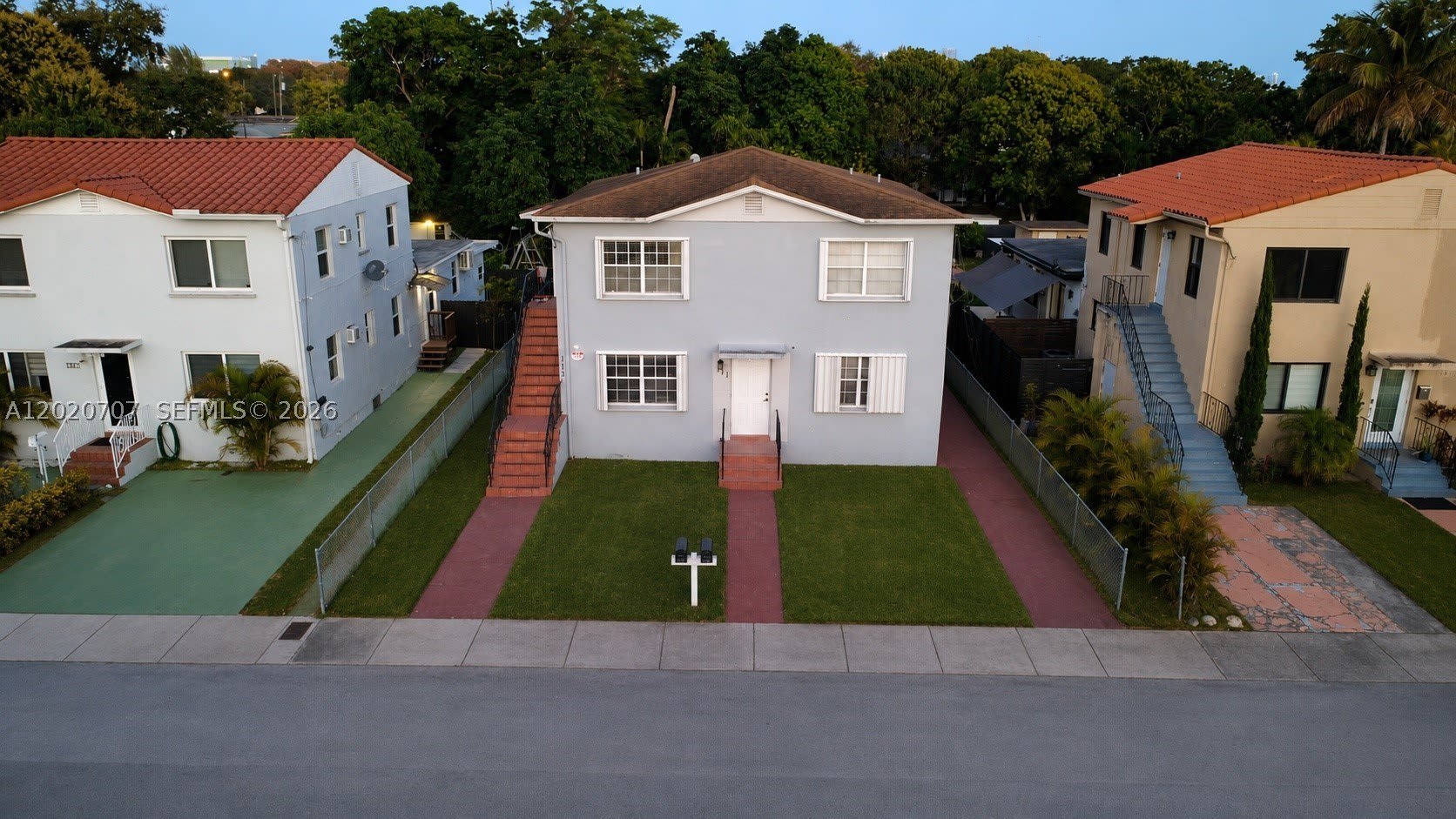 111 Sw 31St Ct – photo 1