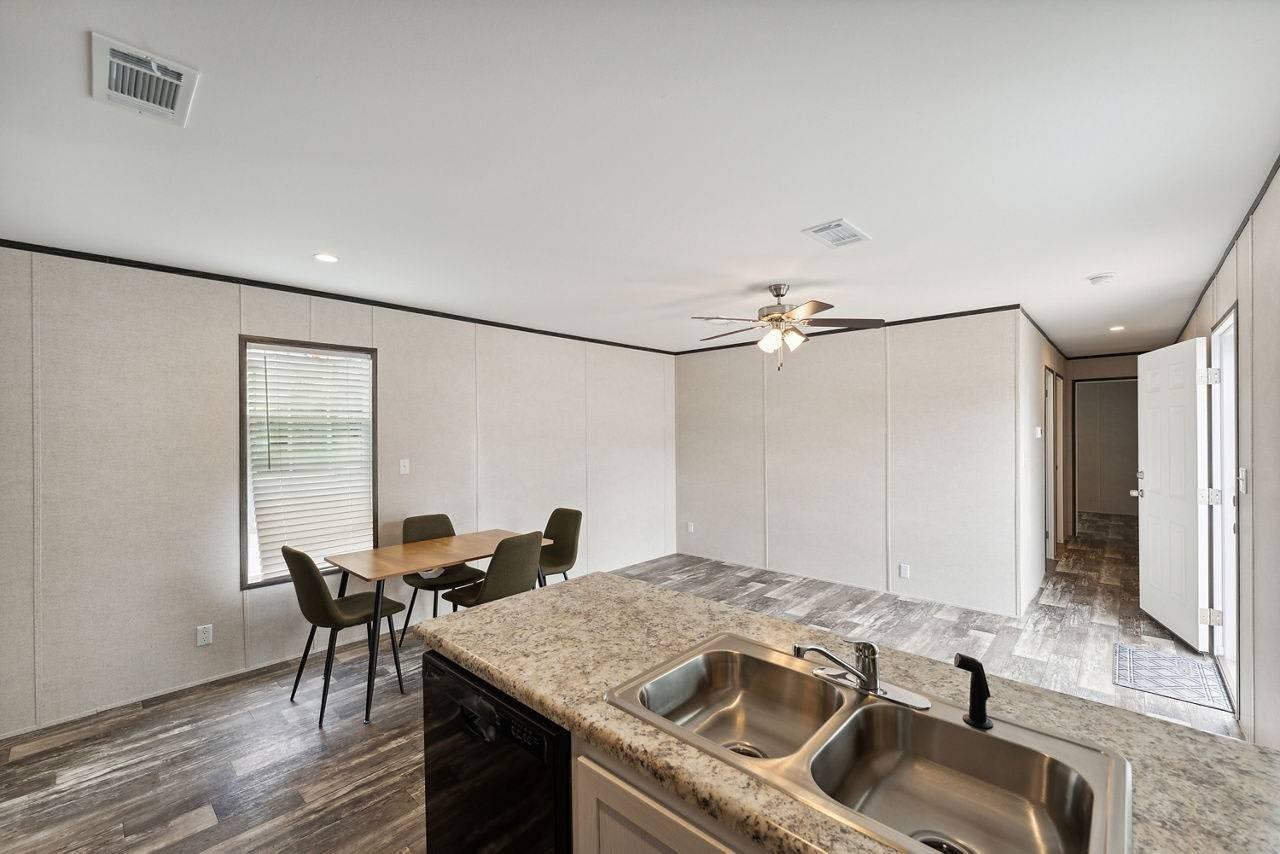 610 S.Heather Way – photo 3