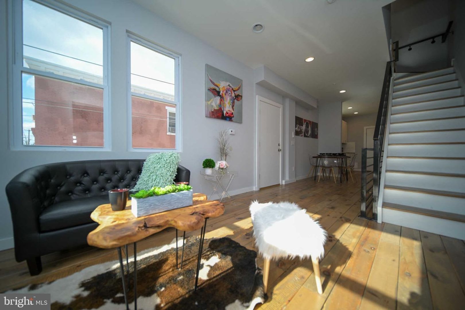 3-Bedroom East Kensington Townhome with Roof Deck & Central Air – photo 4
