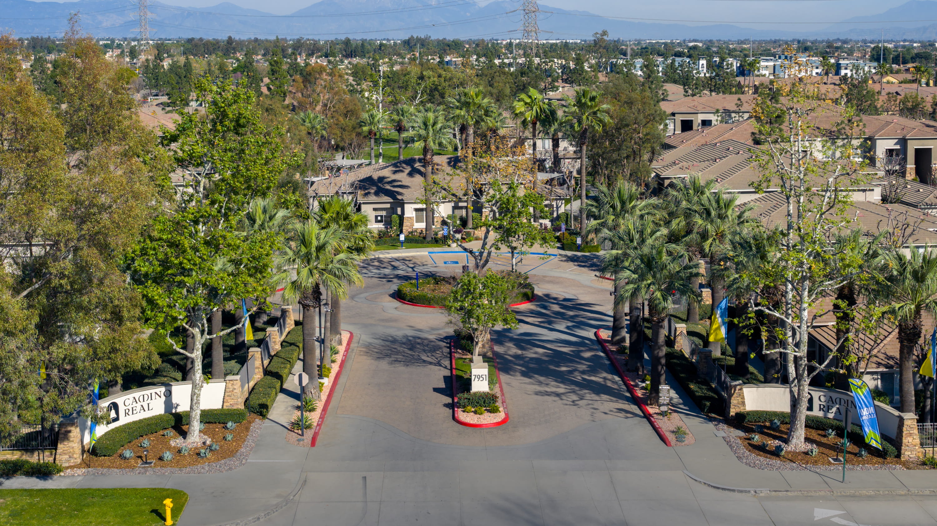 Beautiful Family Home Tiny Home Indluded – photo 3