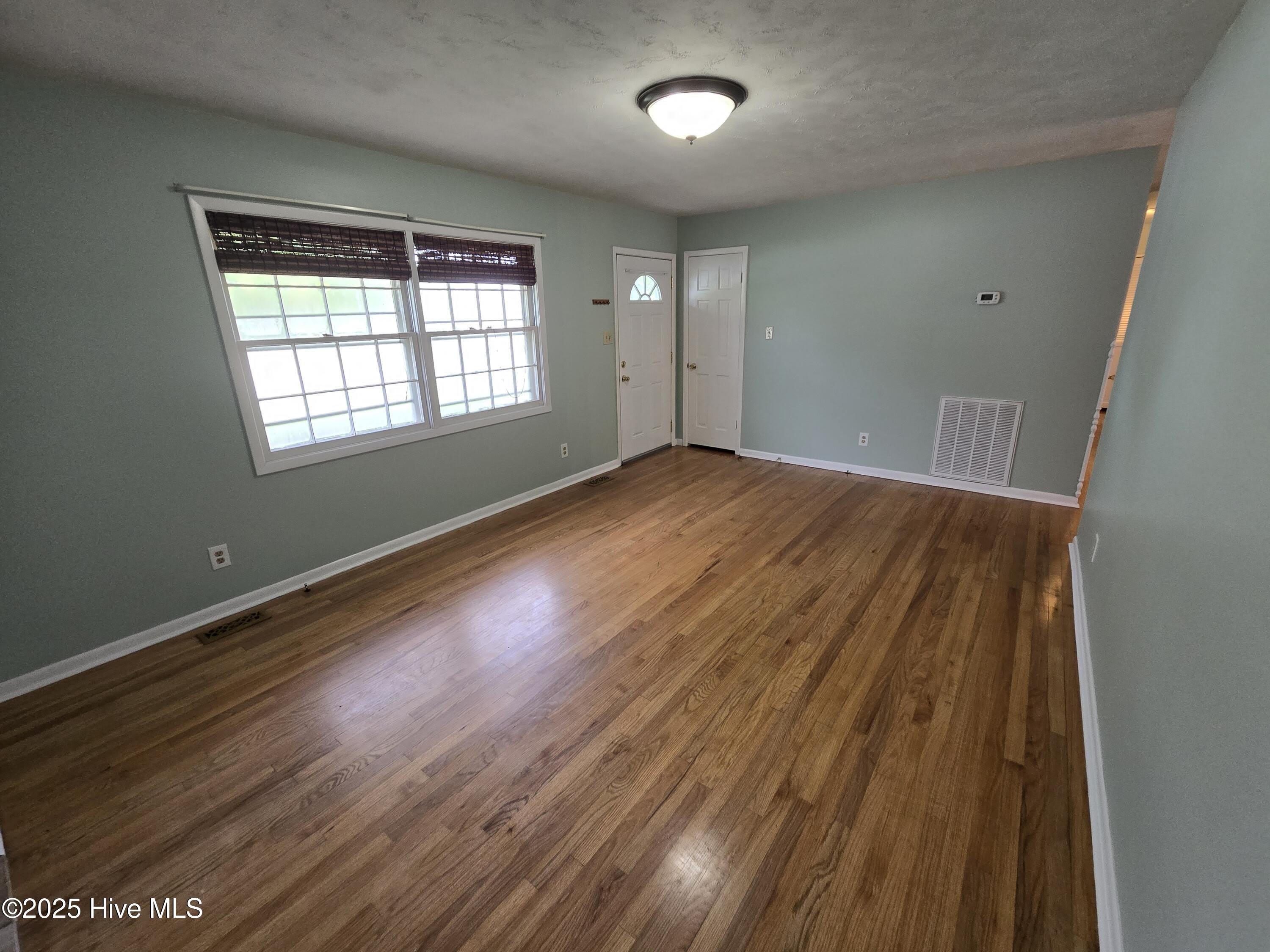 818 Williams Street – photo 3
