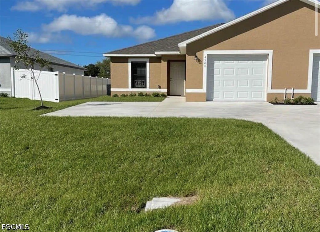 4540 SW 8th Court – photo 1