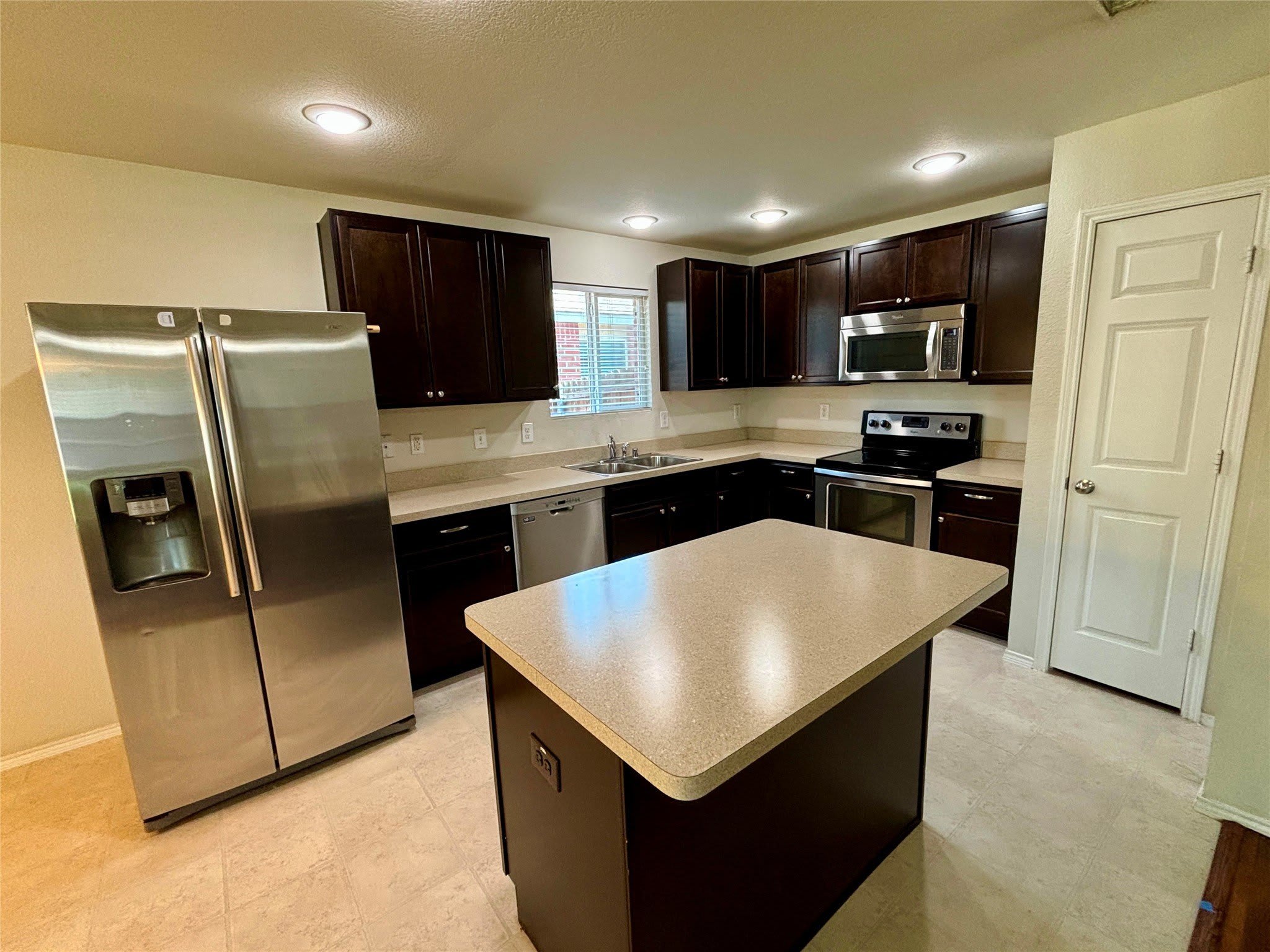104 Abelia Drive – photo 3