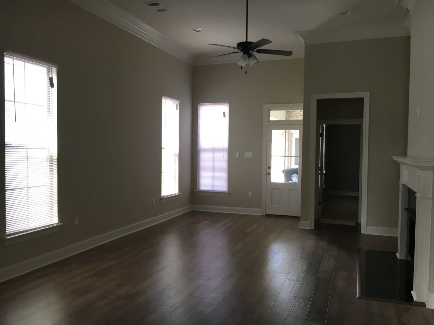3 br in Lexington! Lots of upgrades! – photo 4