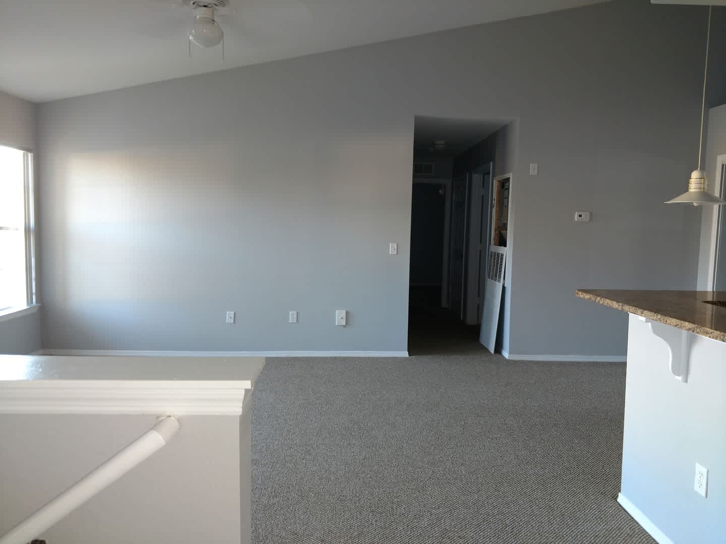 Beautiful Townhome In The Gated Community Of Nautilus Cove Water Sewer Garbage Lawncare Included 1 2 Off 1St Month S Rent 1 2 Off Security Deposit For Active Duty Military – photo 5