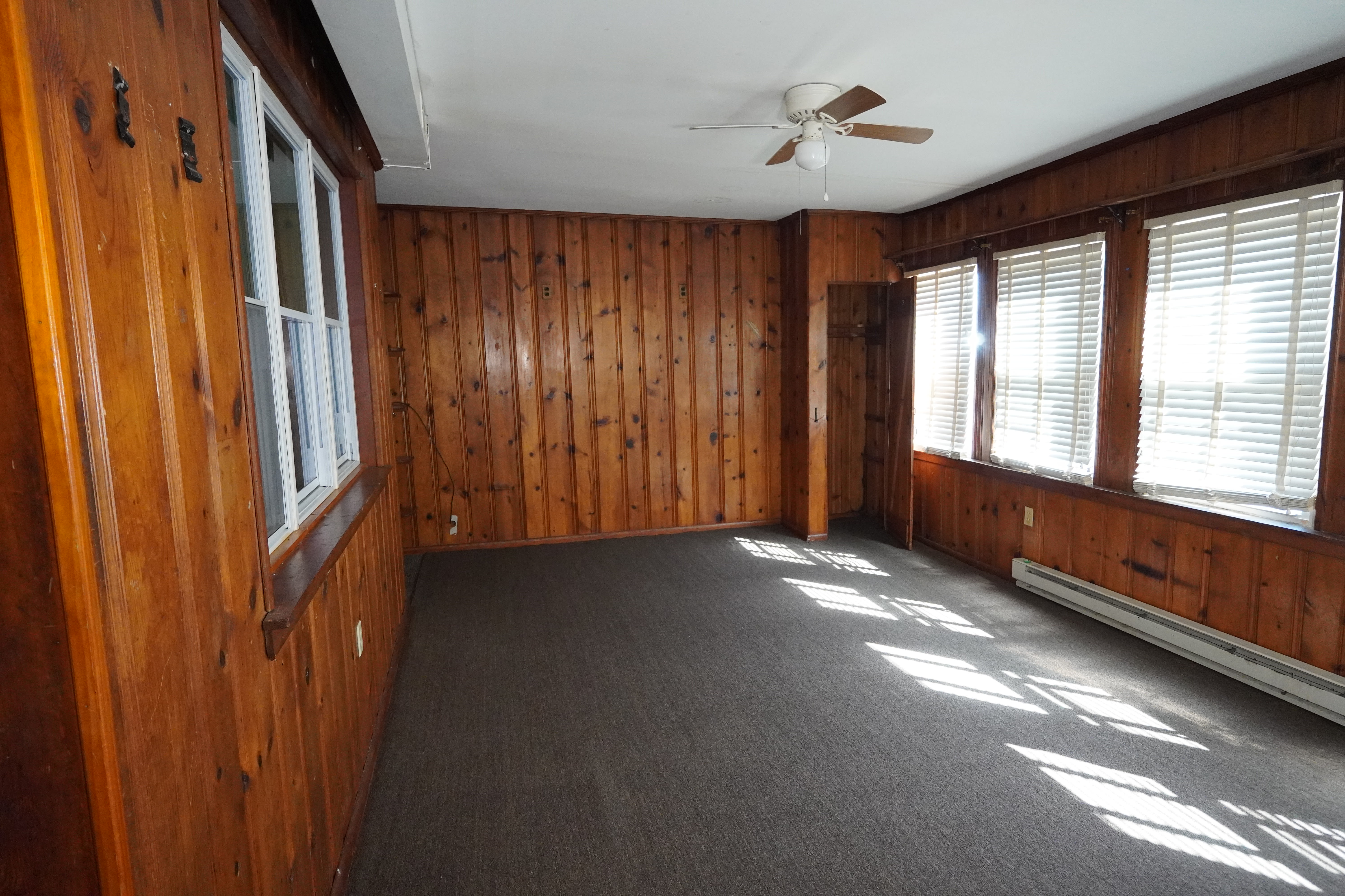 3033 Hamilton Ave – photo 3