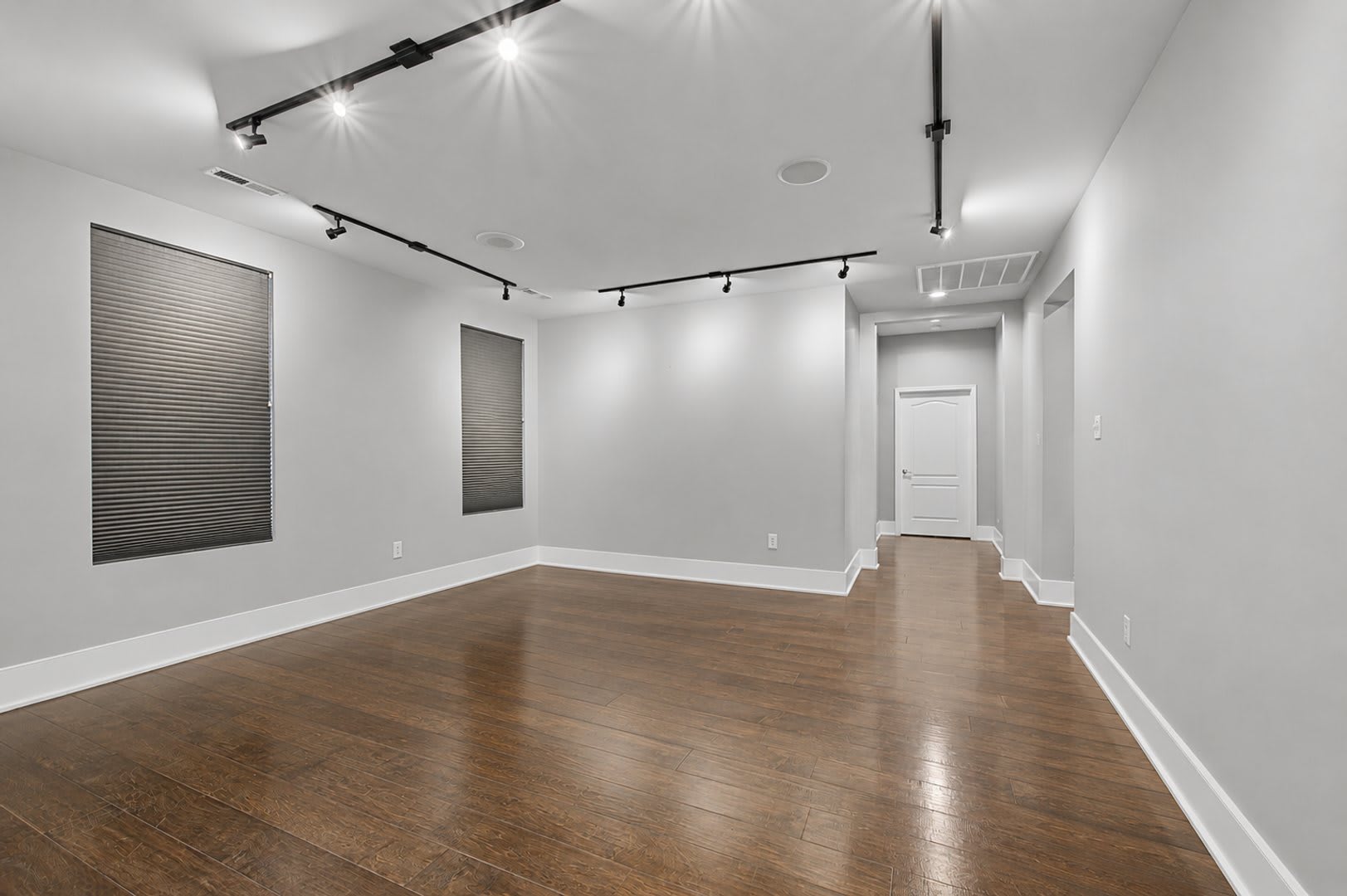 1044 Chestnut Street – photo 4