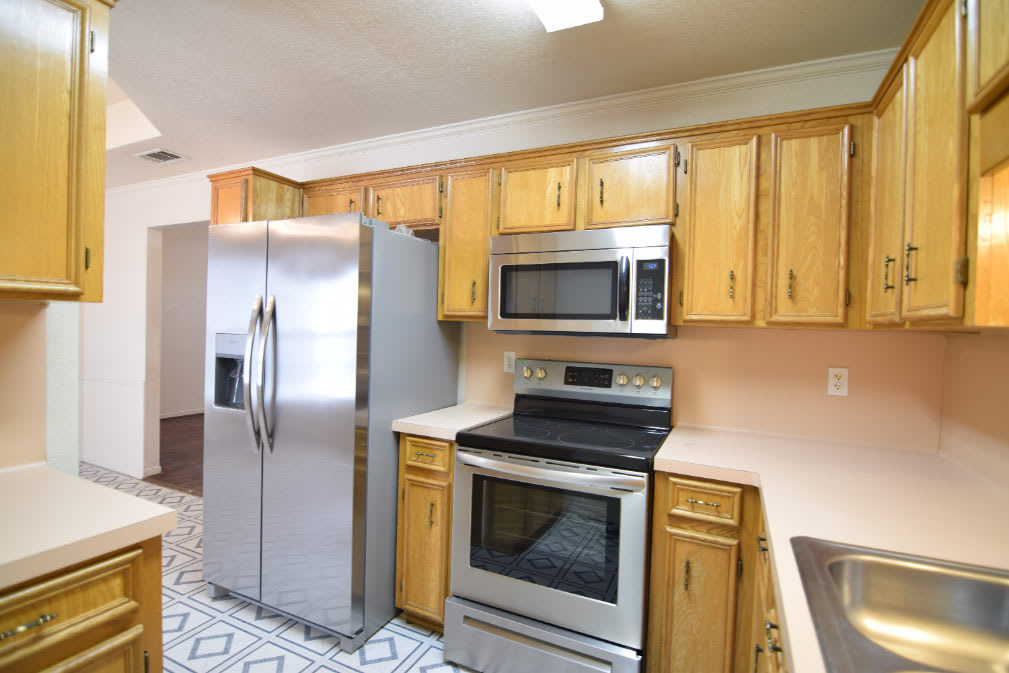 4201 Carolyn Dr – photo 4