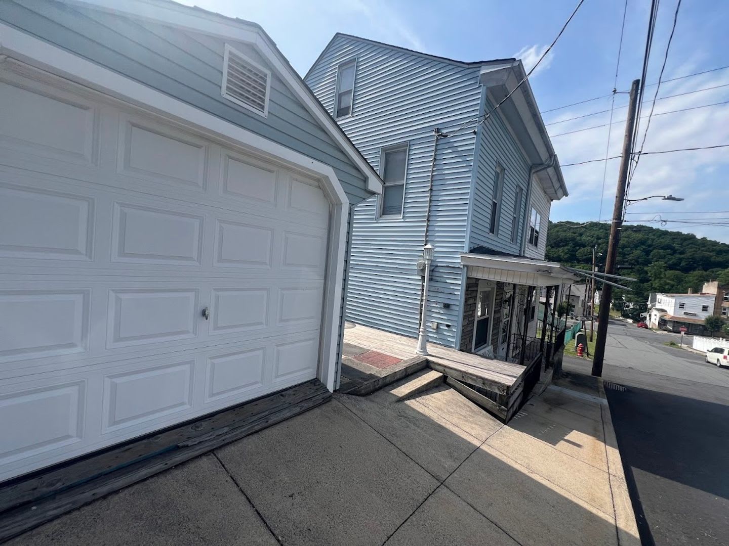 Newly Updated Single Family Home – photo 5