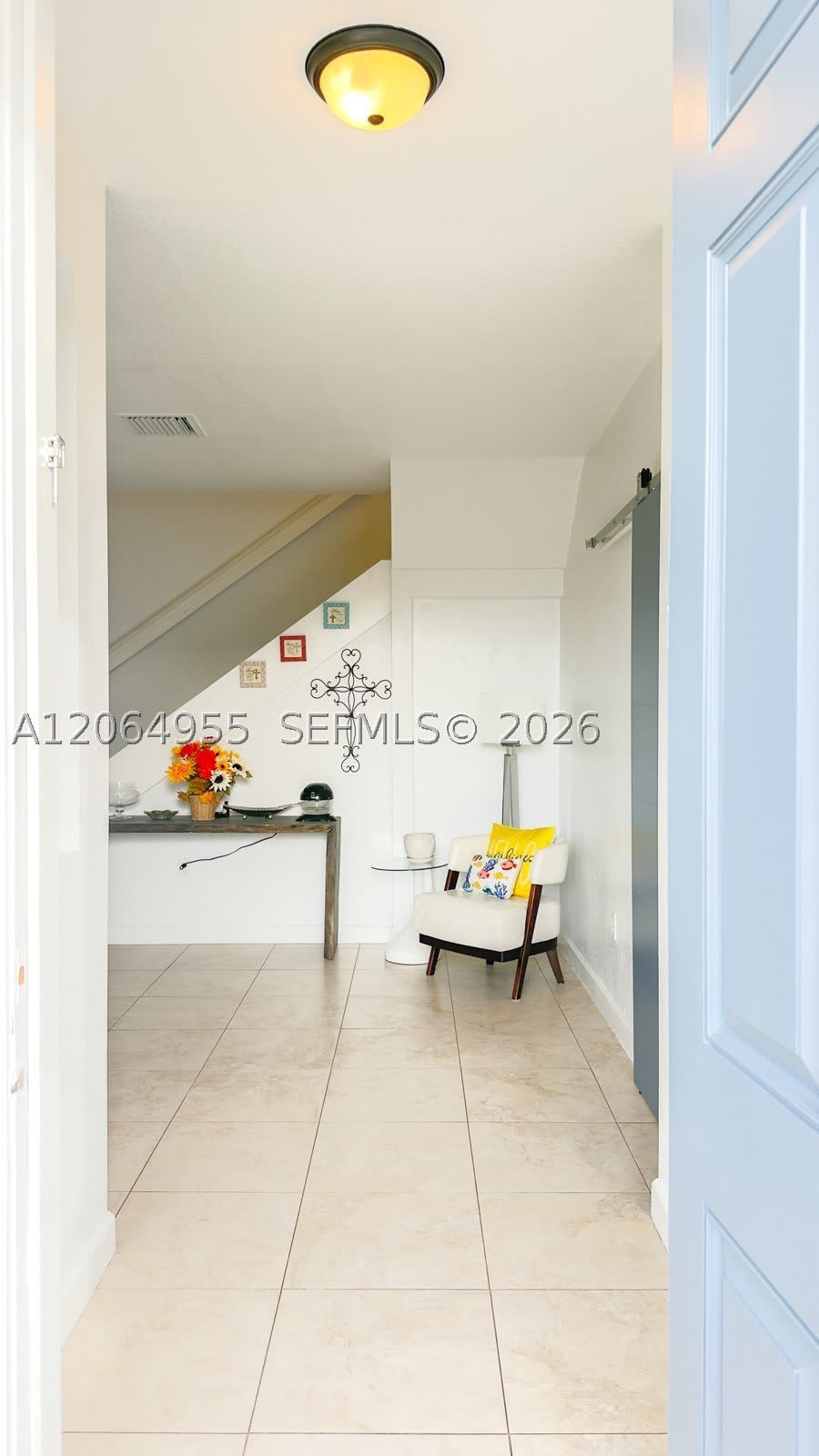 1001 NE 208th St – photo 3