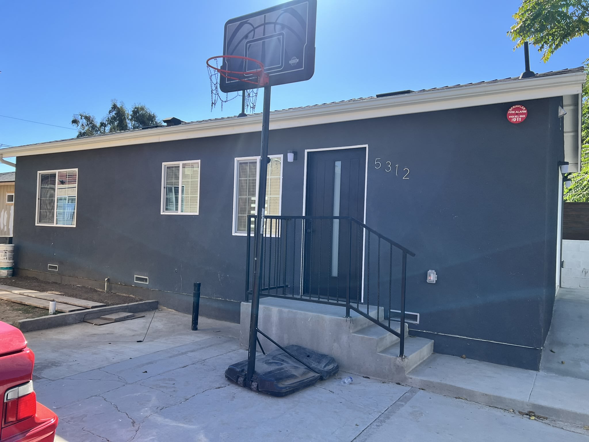 5310 Navarro St – photo 1