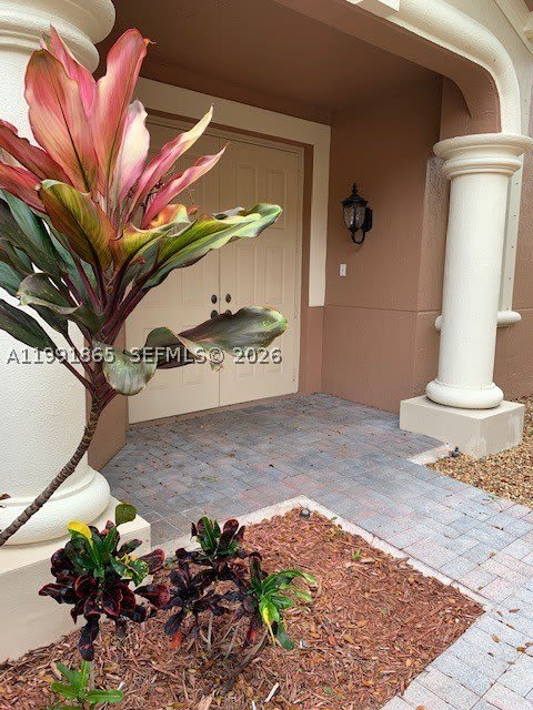 2800 Kinsington Cir – photo 1
