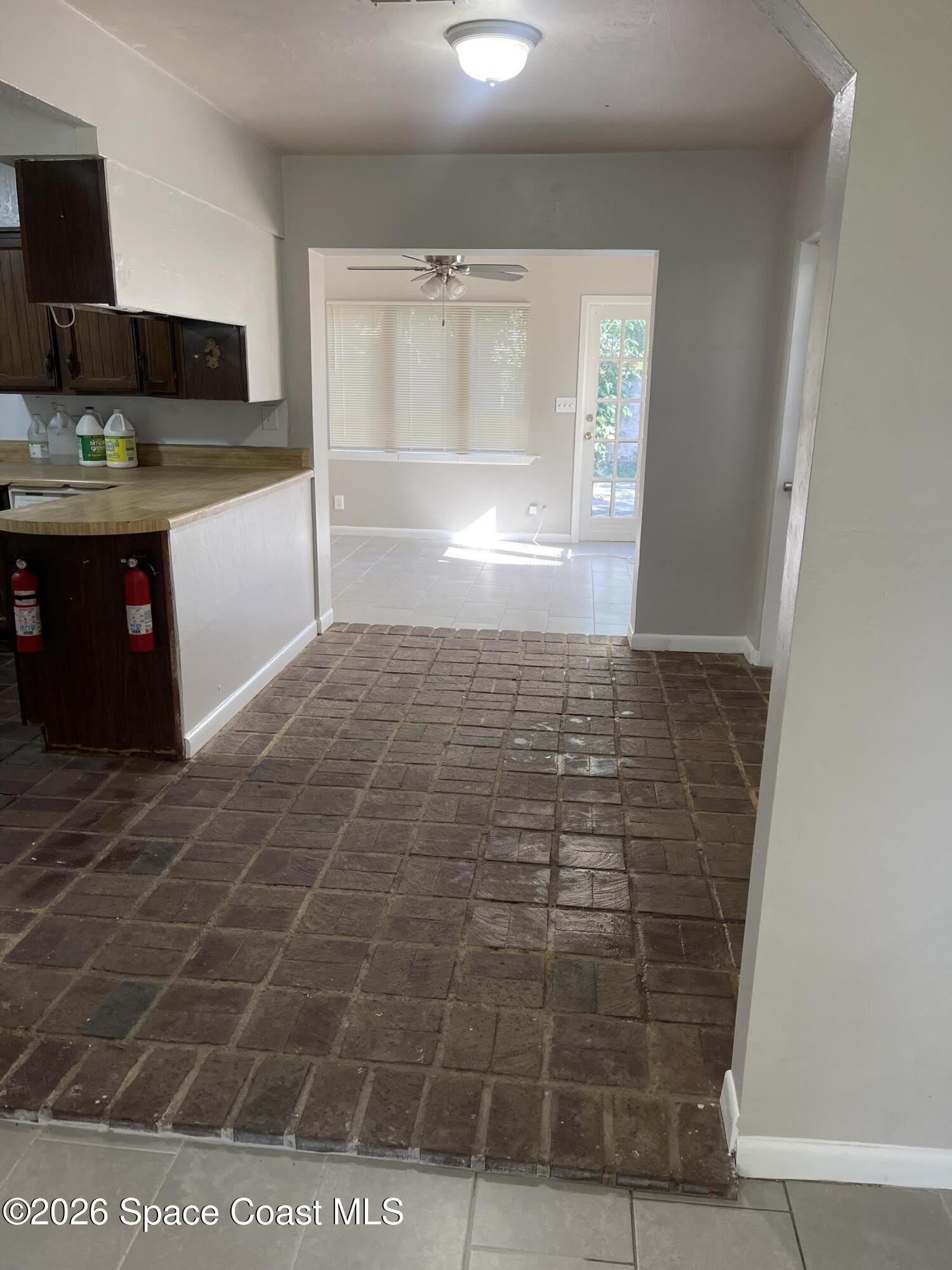 1400 Hillcrest Drive – photo 5