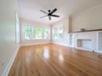 5534 N Campbell Avenue – photo 2