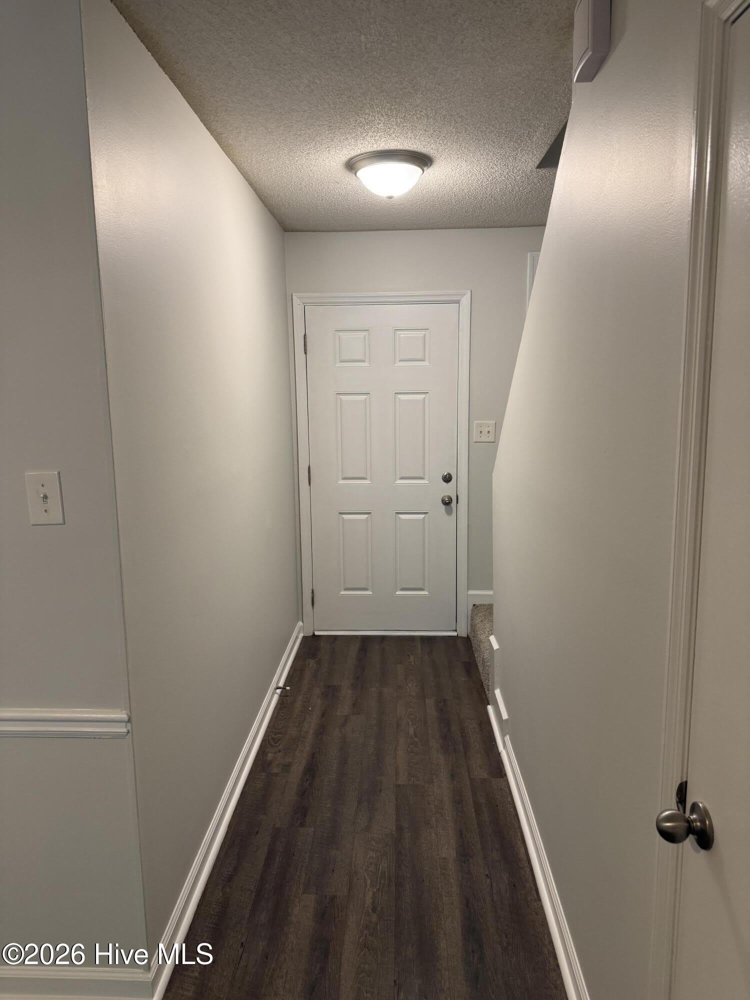 3127 N Village Court N – photo 2
