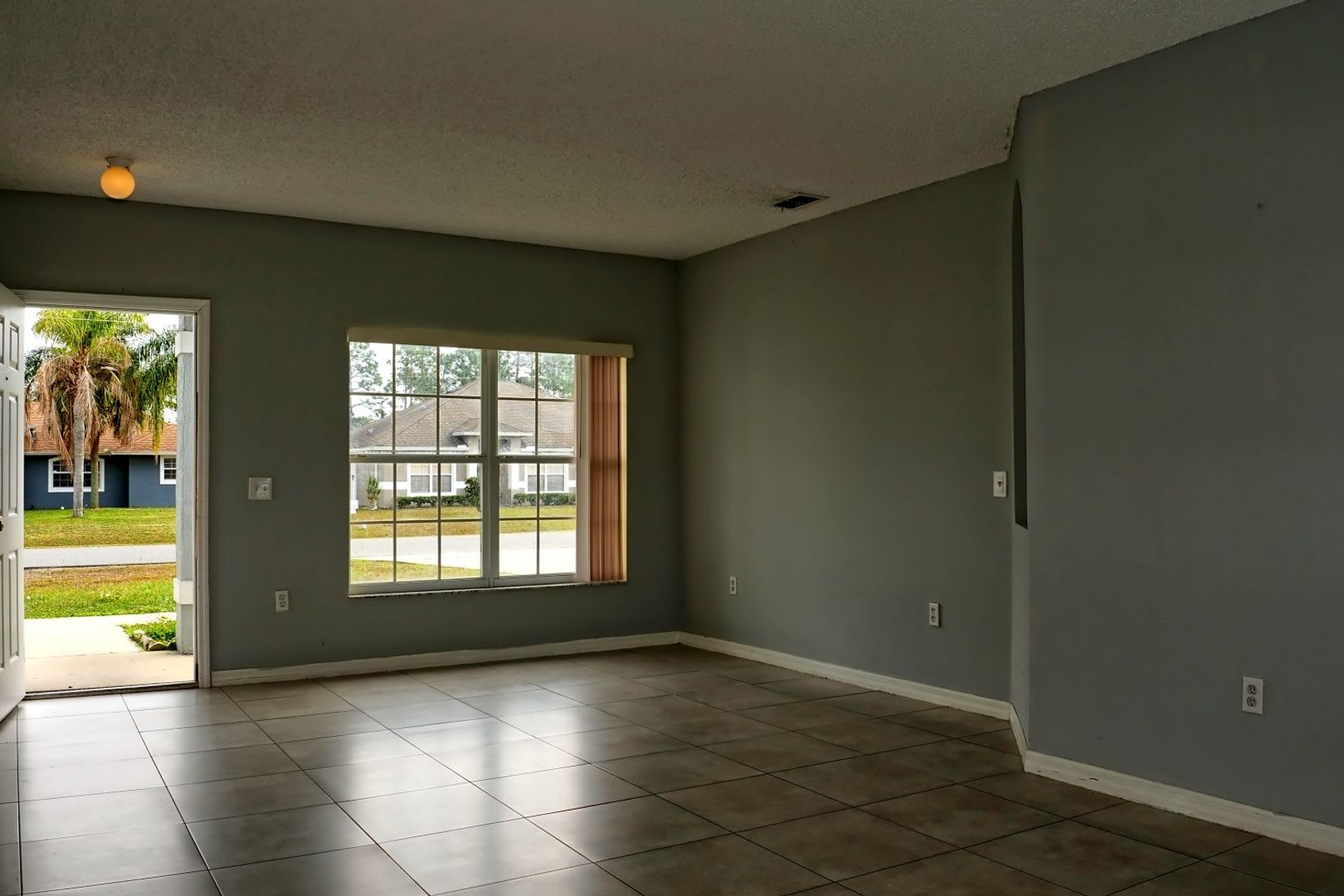 Huge 3/2 House For Rent in Kissimmee Available Now! – photo 2