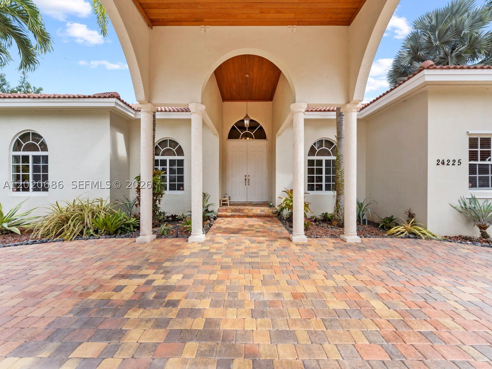 24225 SW 198th Ave – photo 5