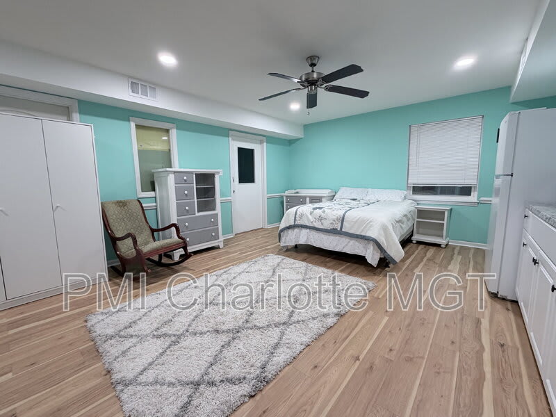 5315 Greenbrook Dr – photo 3