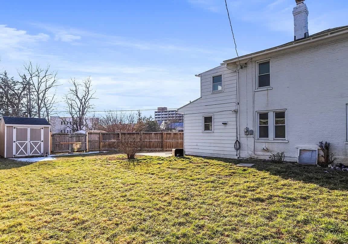 25 East Baltimore Street – photo 2