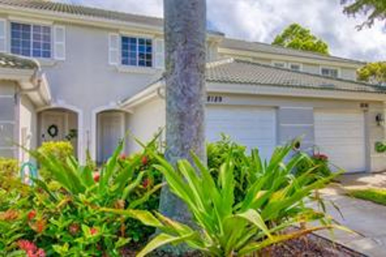 2 bedroom 2.5 bathroom Townhome in Cypress Landing – photo 1