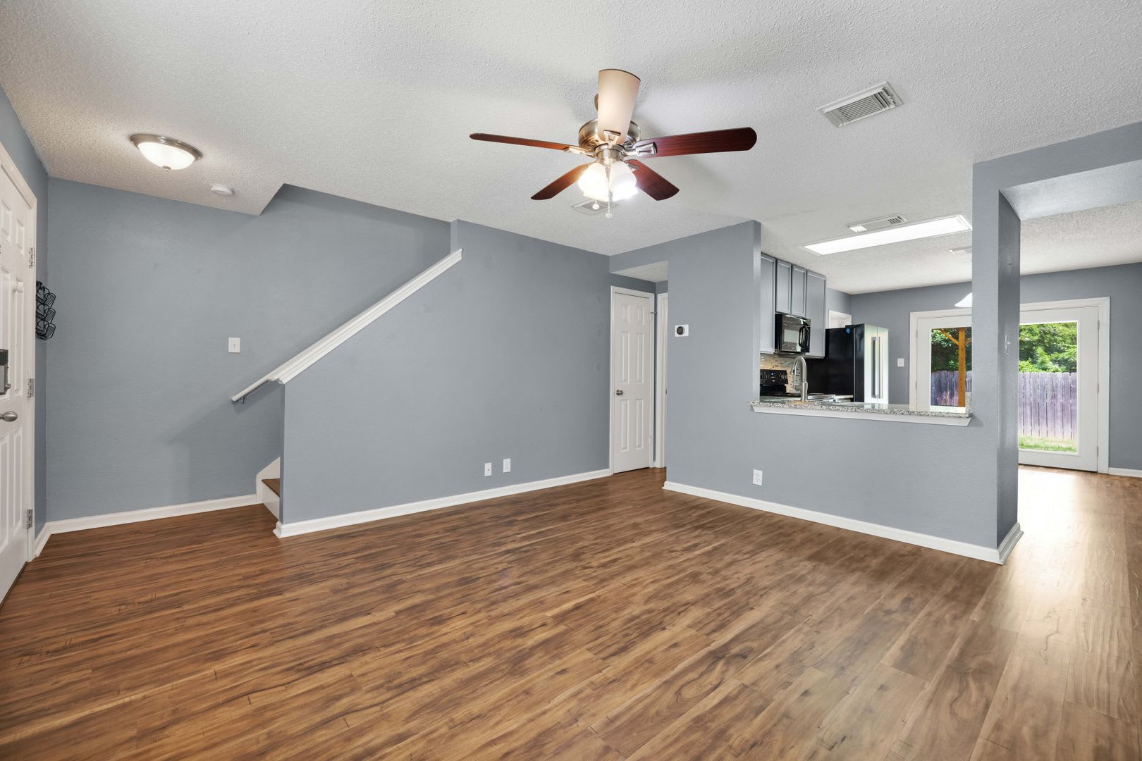 Rental Home Near Medical Center – photo 5