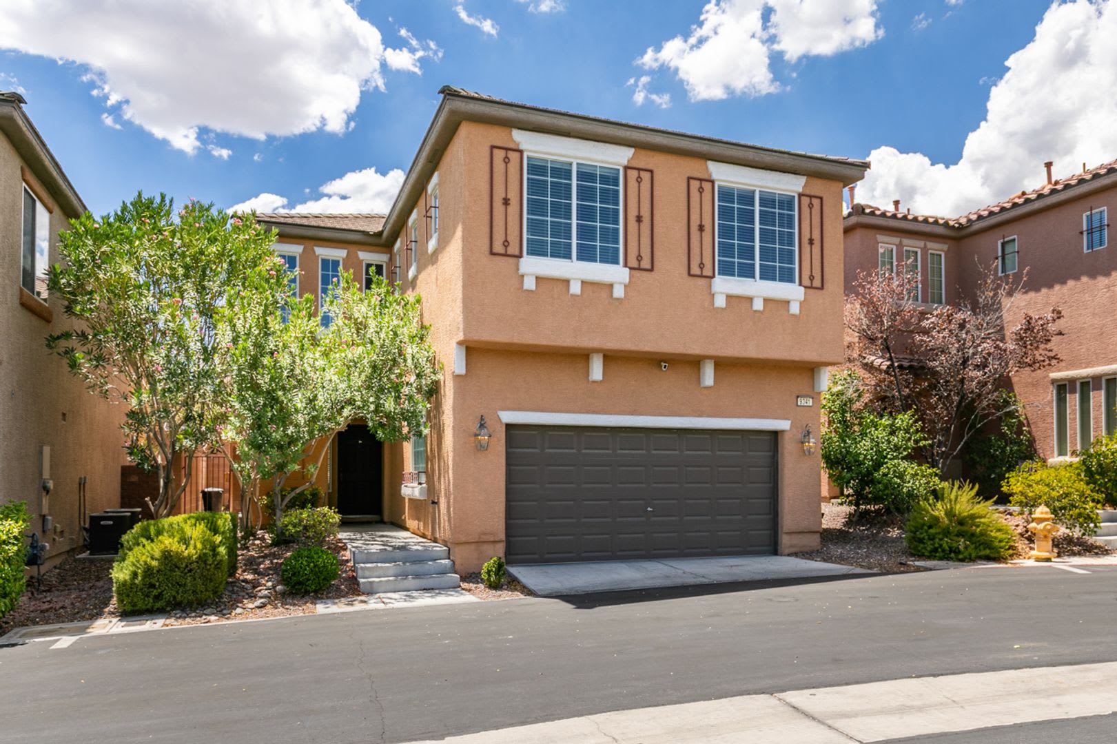 Beautiful 3 Bed / 3 Bath Home in Skyridge Community – photo 5