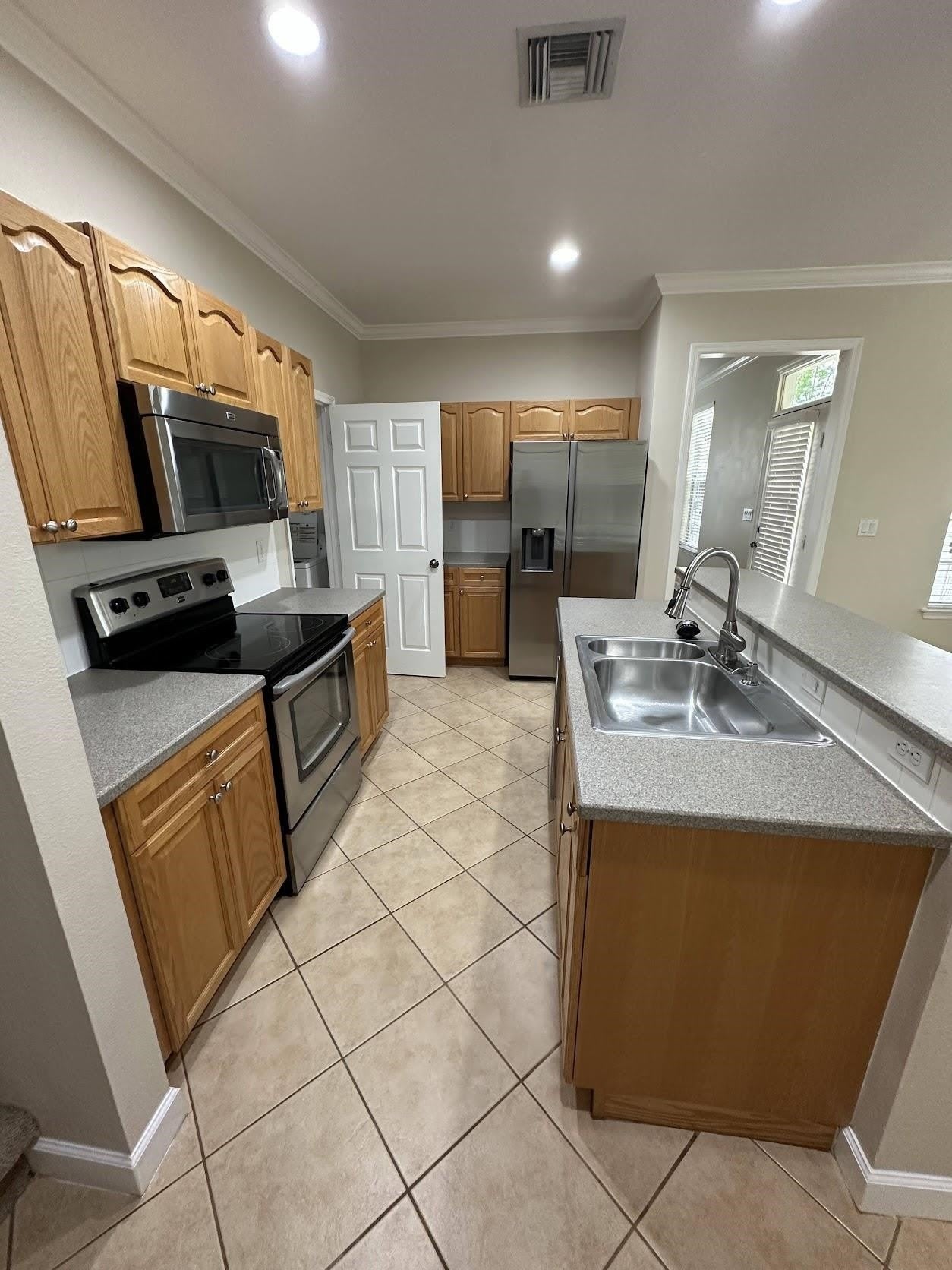 3972 Shumard Oak Boulevard – photo 4