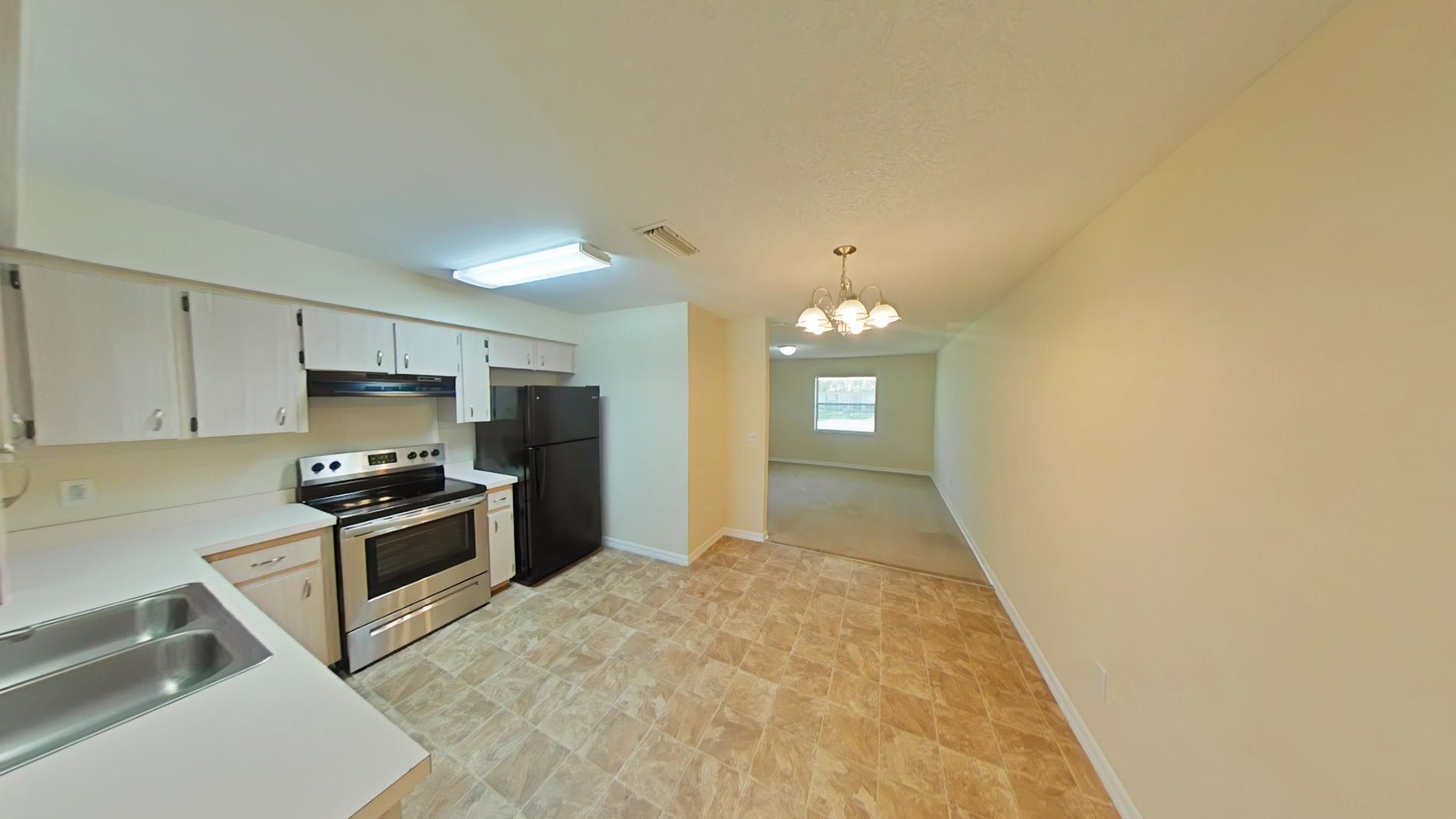 Charming 2-bedroom single family home in Ocala – photo 4