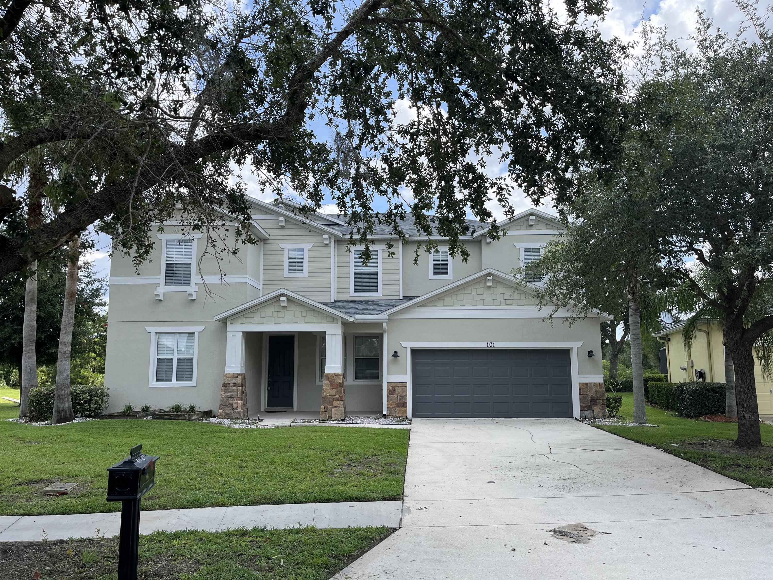 101 Hagge Drive – photo 2