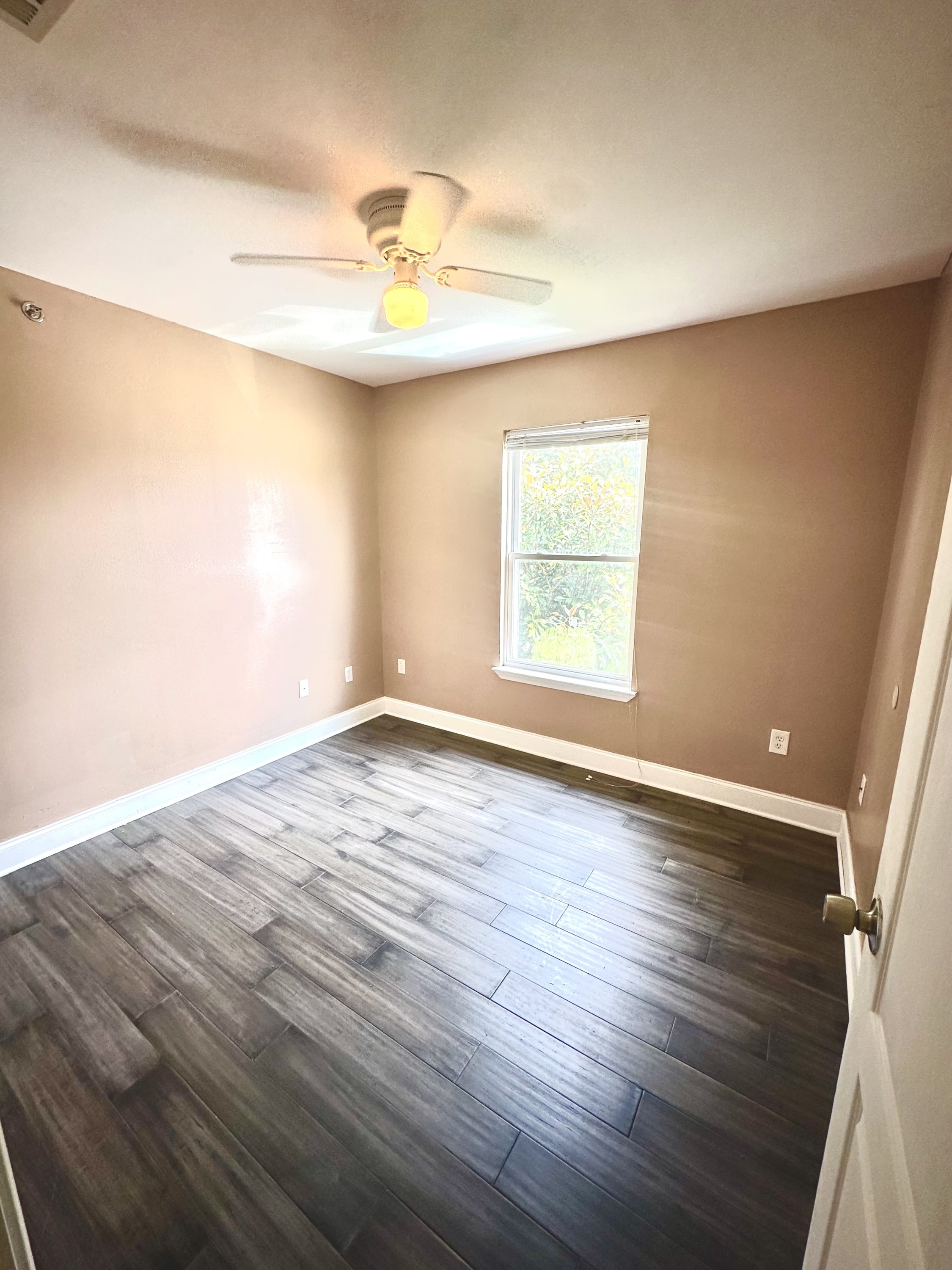 5177 Mount Shasta Drive C – photo 4