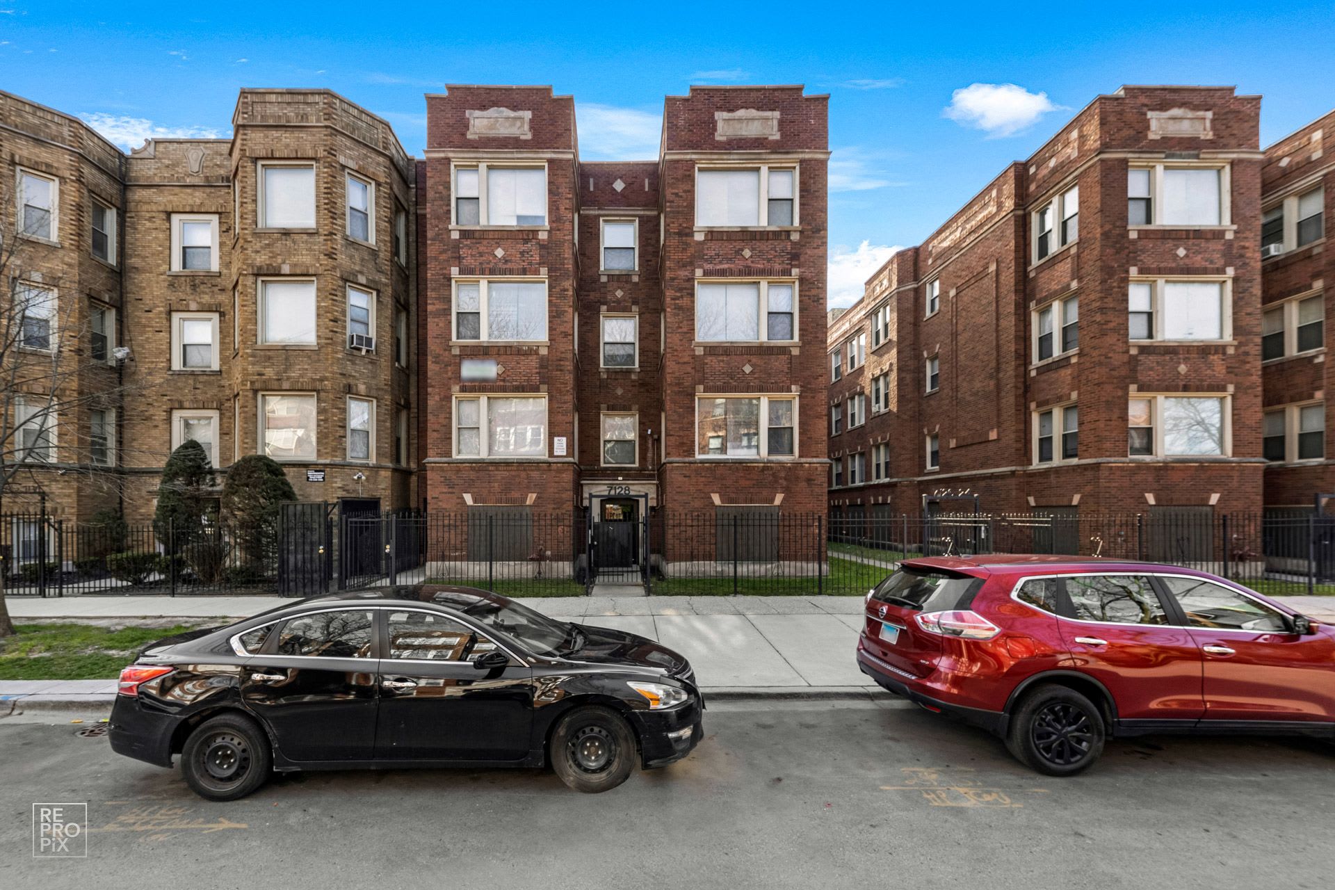 7120 South East End – photo 4