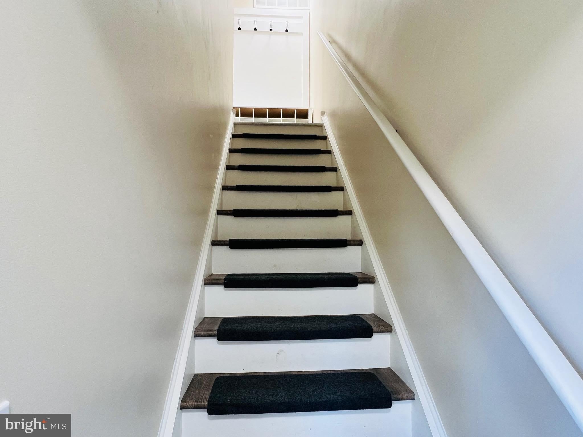 31 BELLE AIRE Avenue – photo 2