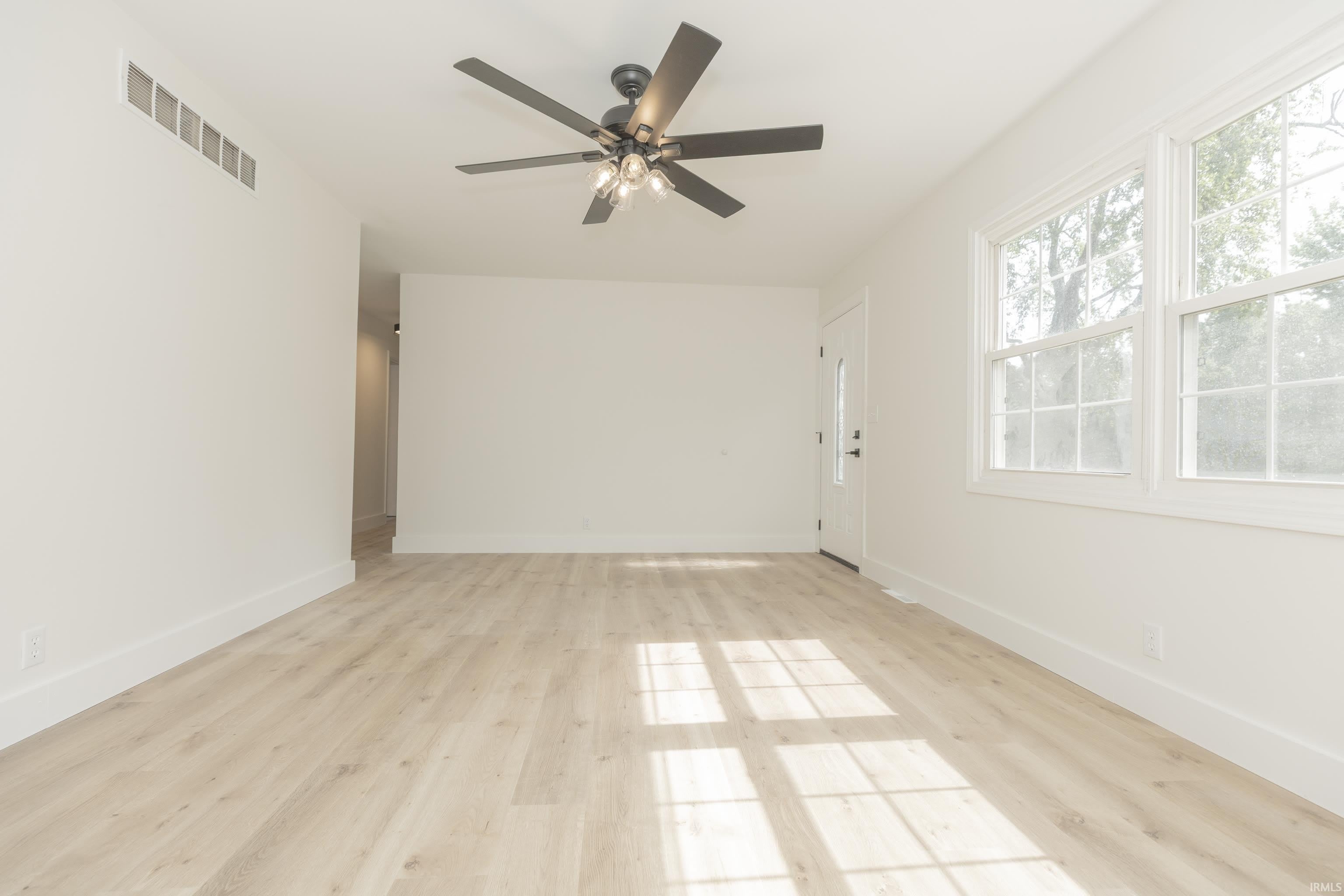 711 Carole Place – photo 2