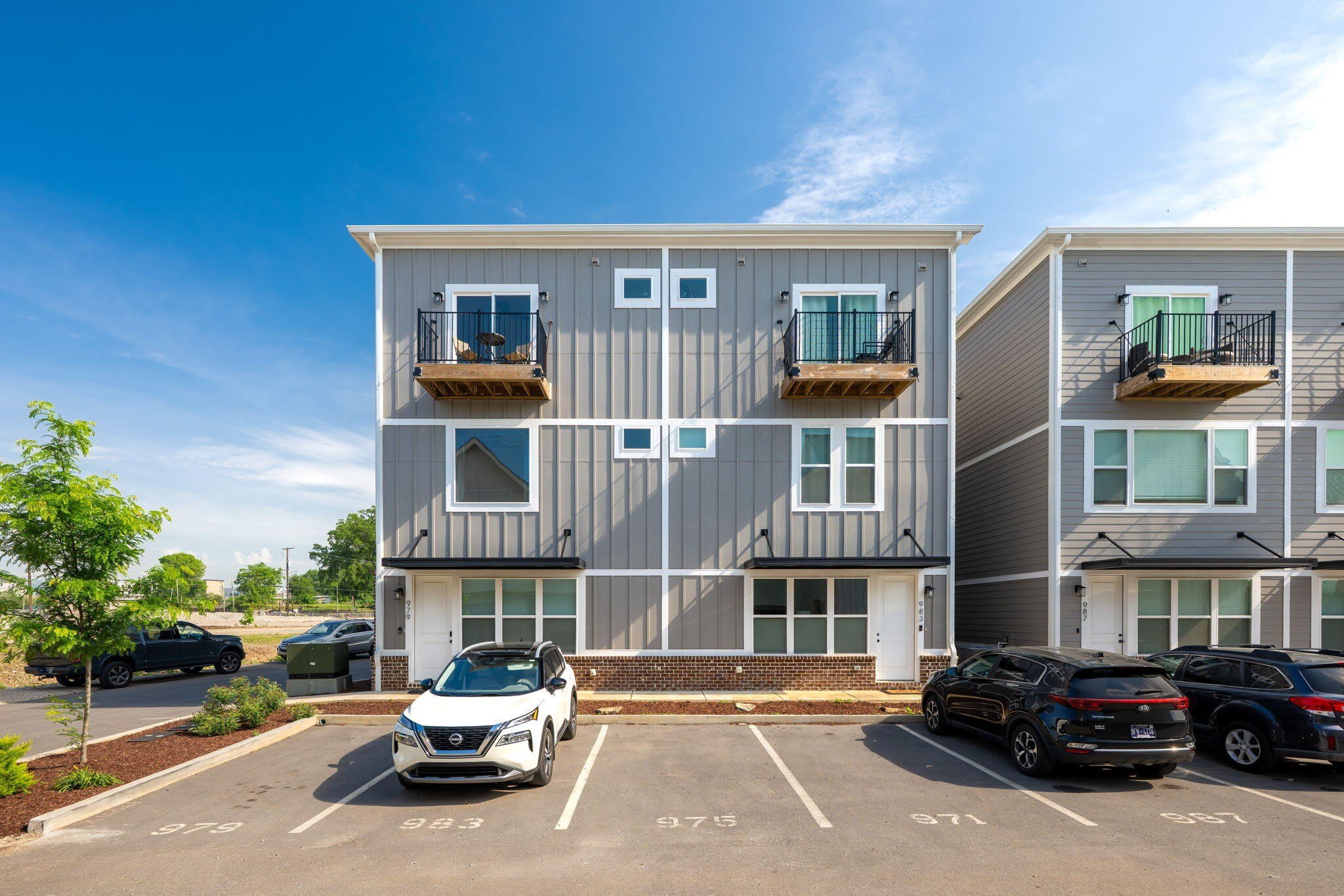 979 Montague Place – photo 3