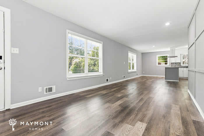 2810 Middleburg Drive – photo 3
